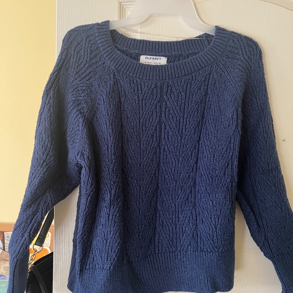 Old Navy XS petite blue sweater